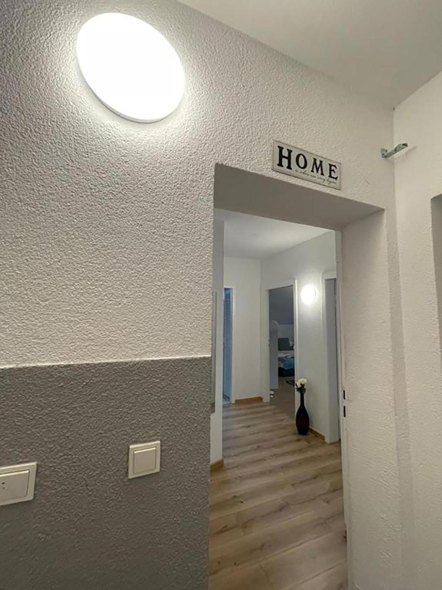 Bright And Stylish Steps Away From The Rhine * Köln