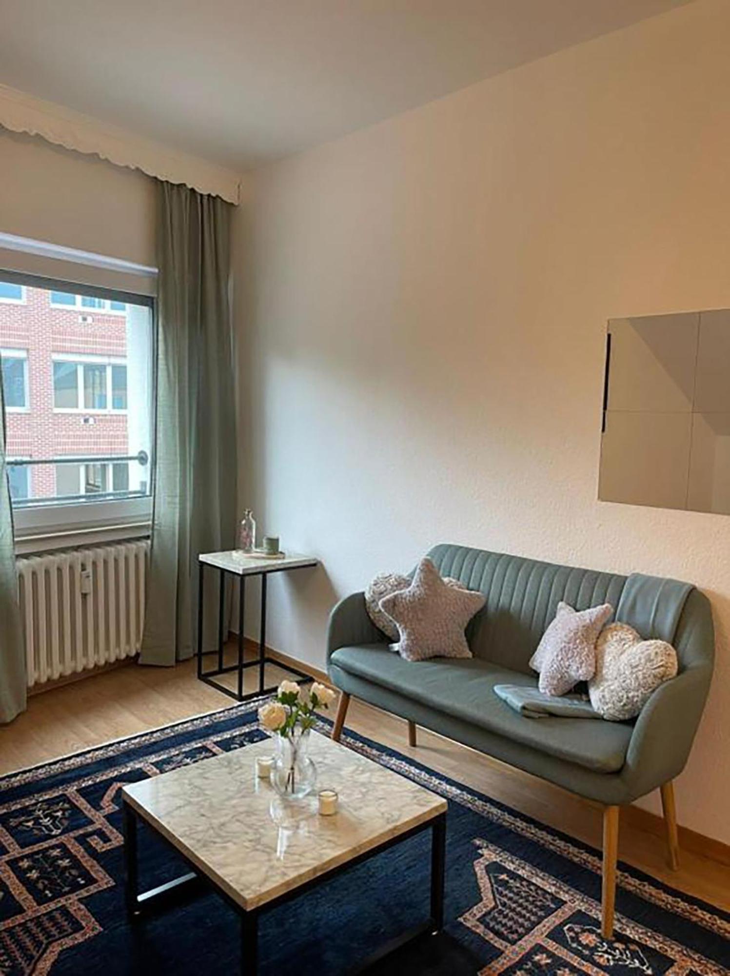 Bright And Stylish Steps Away From The Rhine Apartment Köln